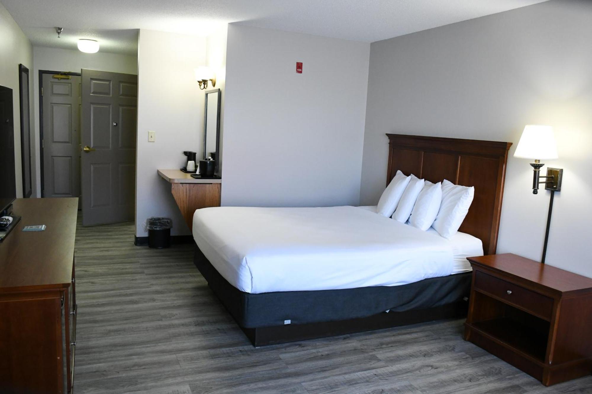 Country Inn & Suites By Radisson, Fort Dodge, Ia Екстериор снимка